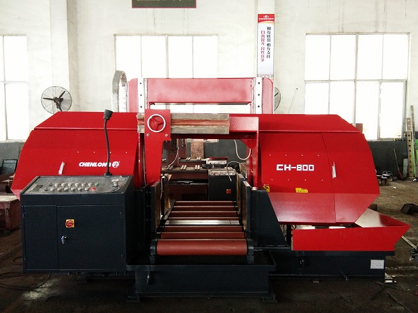 Semi-Automatic Band Saw Machine