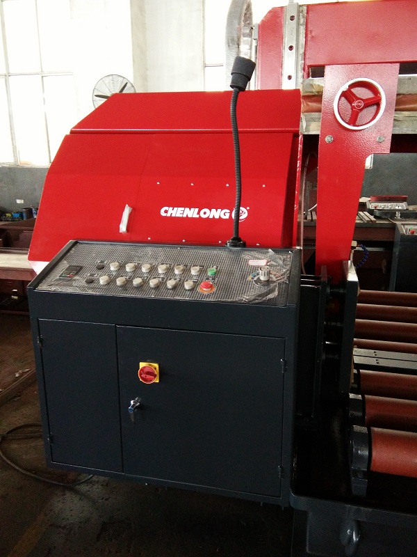 Semi-Automatic Band Saw Machine