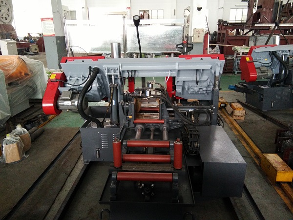 Fully Automatic Band Saw Machine
