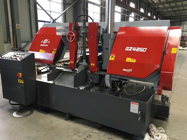 Fully Automatic Band Saw Machine